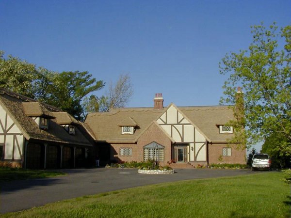 天津仿真茅草_欧式风格茅草建筑案例